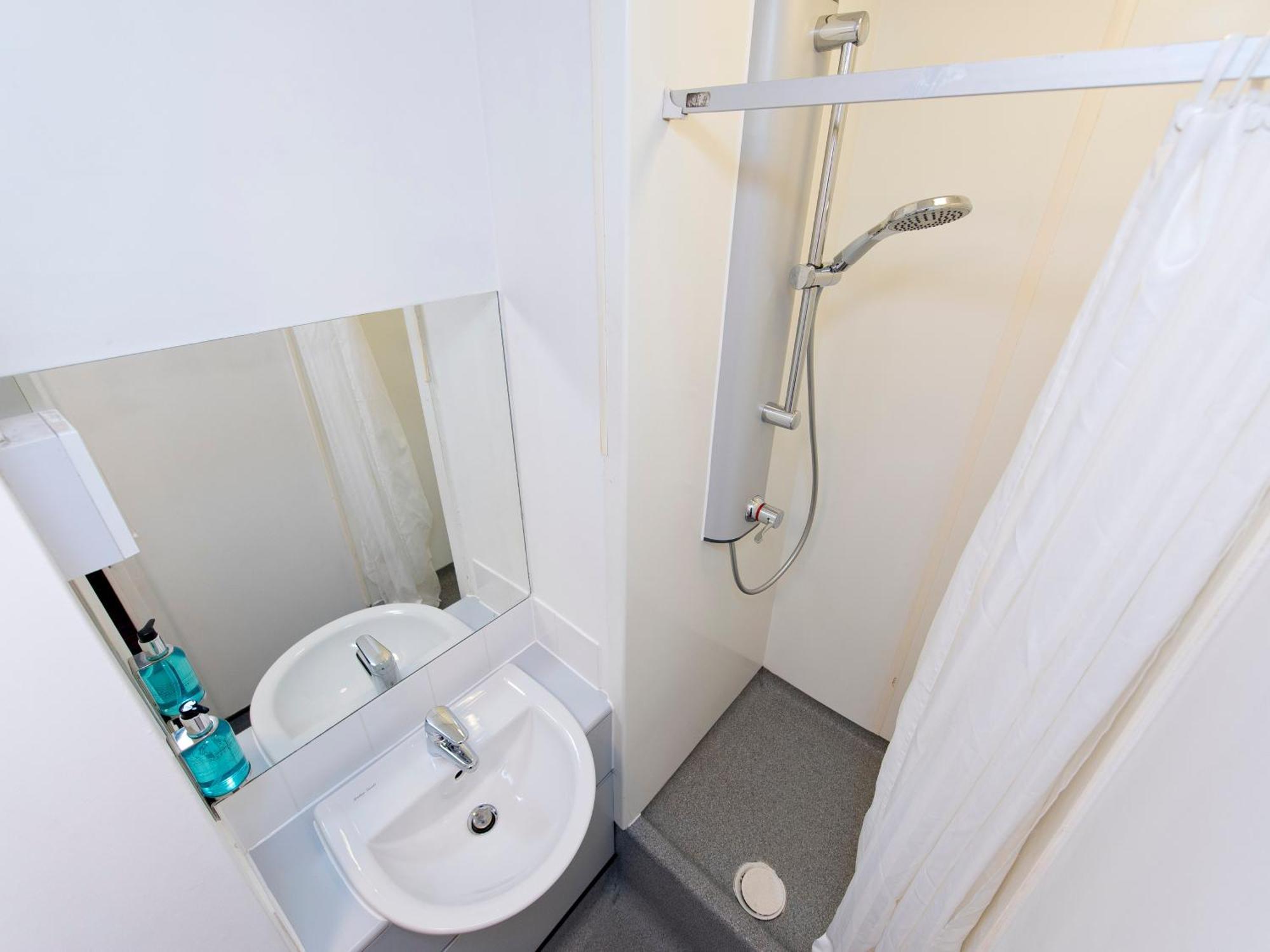 Hostal Yha Thameside